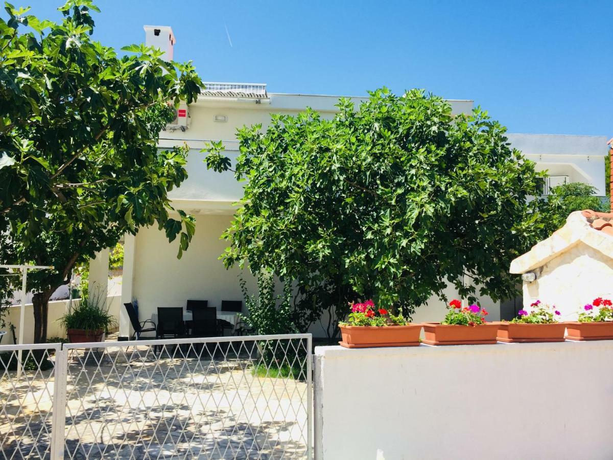 Marija Apartment Nin Exterior photo